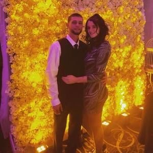 Meet your Posher, Becca